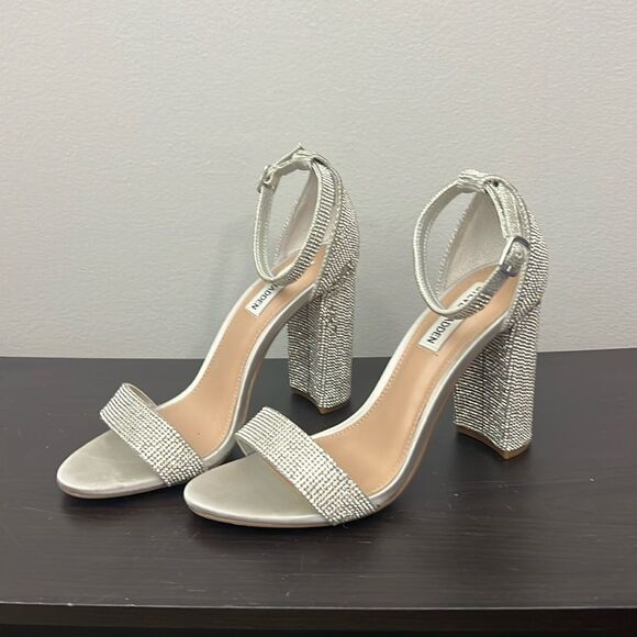 Steve Madden Womens Carrson Rhinestone Heels Sandal Size 8.5 - Picture 1 of 9